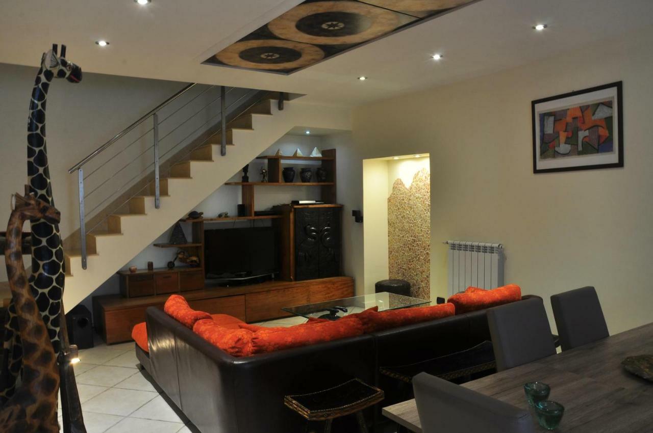 Suite Monticelli Naples Luaran gambar