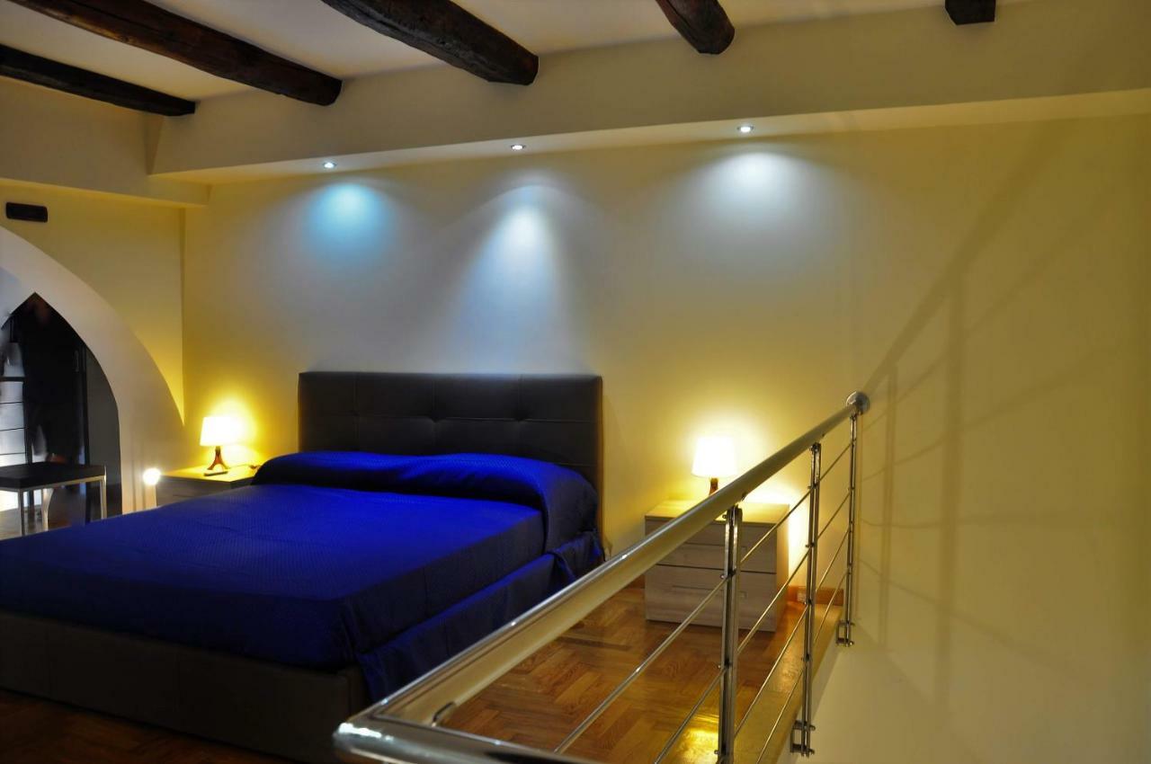 Suite Monticelli Naples Luaran gambar
